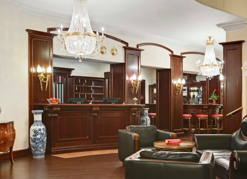 Lounge Photo
