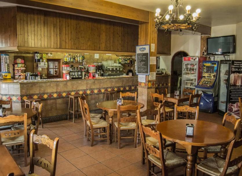 Bar Photo