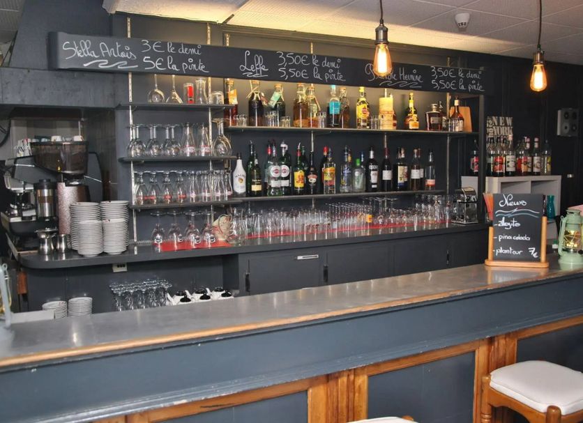 Bar Photo