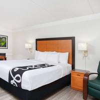 Baymont by Wyndham Fort Myers Central