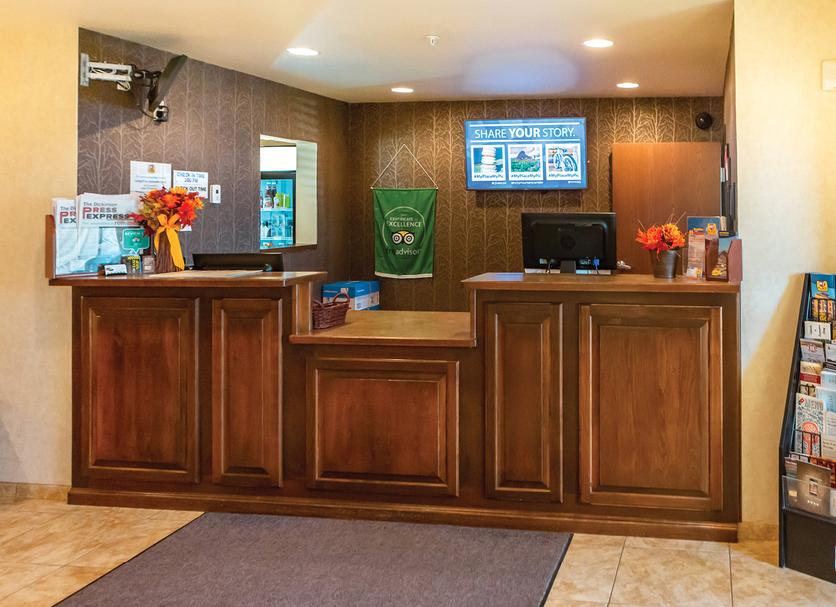 Front desk Photo