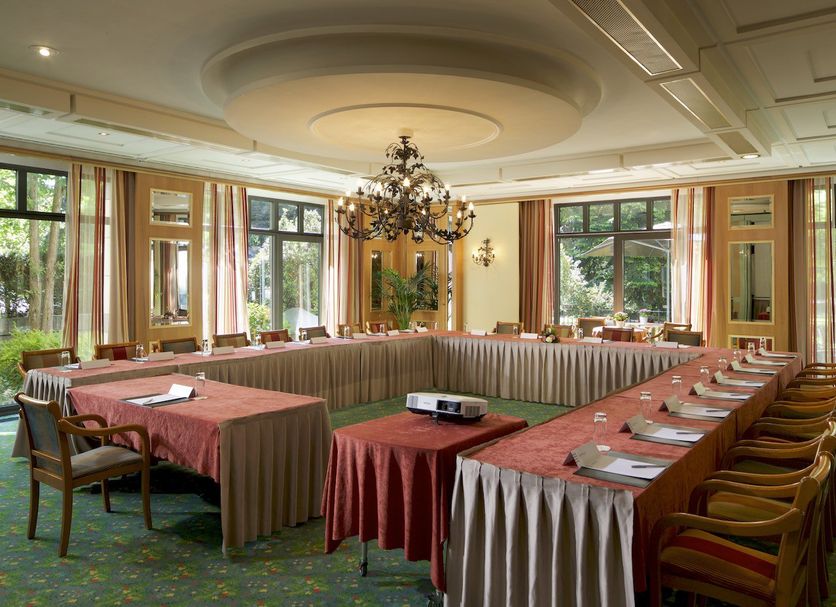 Conference room Photo