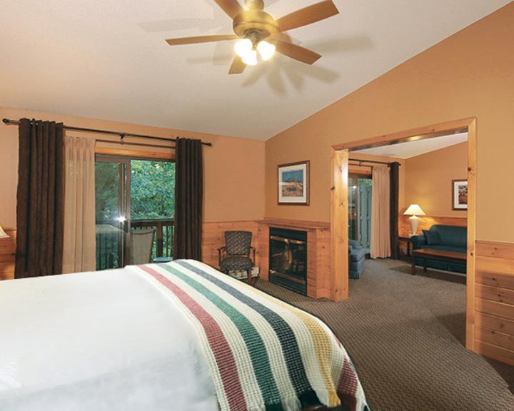 Oakwood Resort C 151 C 1 8 1 Grand Bend Hotel Deals Reviews Kayak