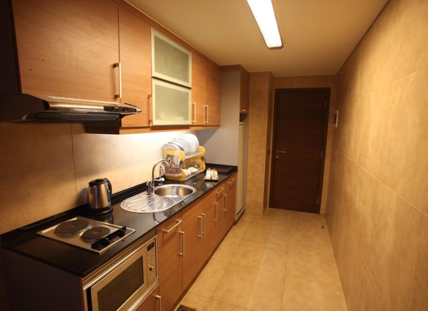 Kitchen Photo