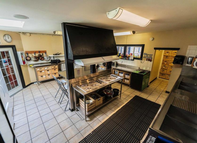 Kitchen Photo