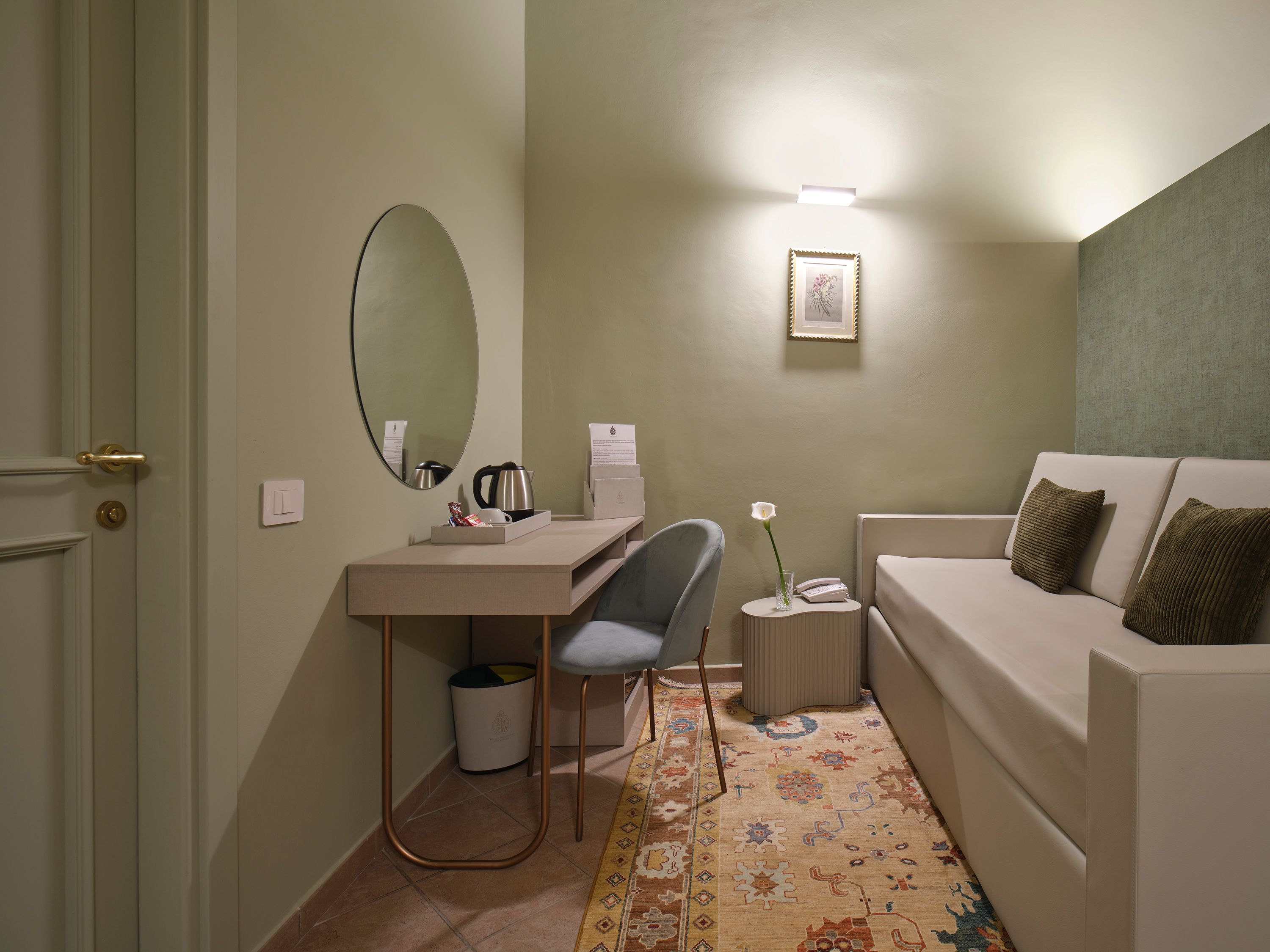 Room amenity