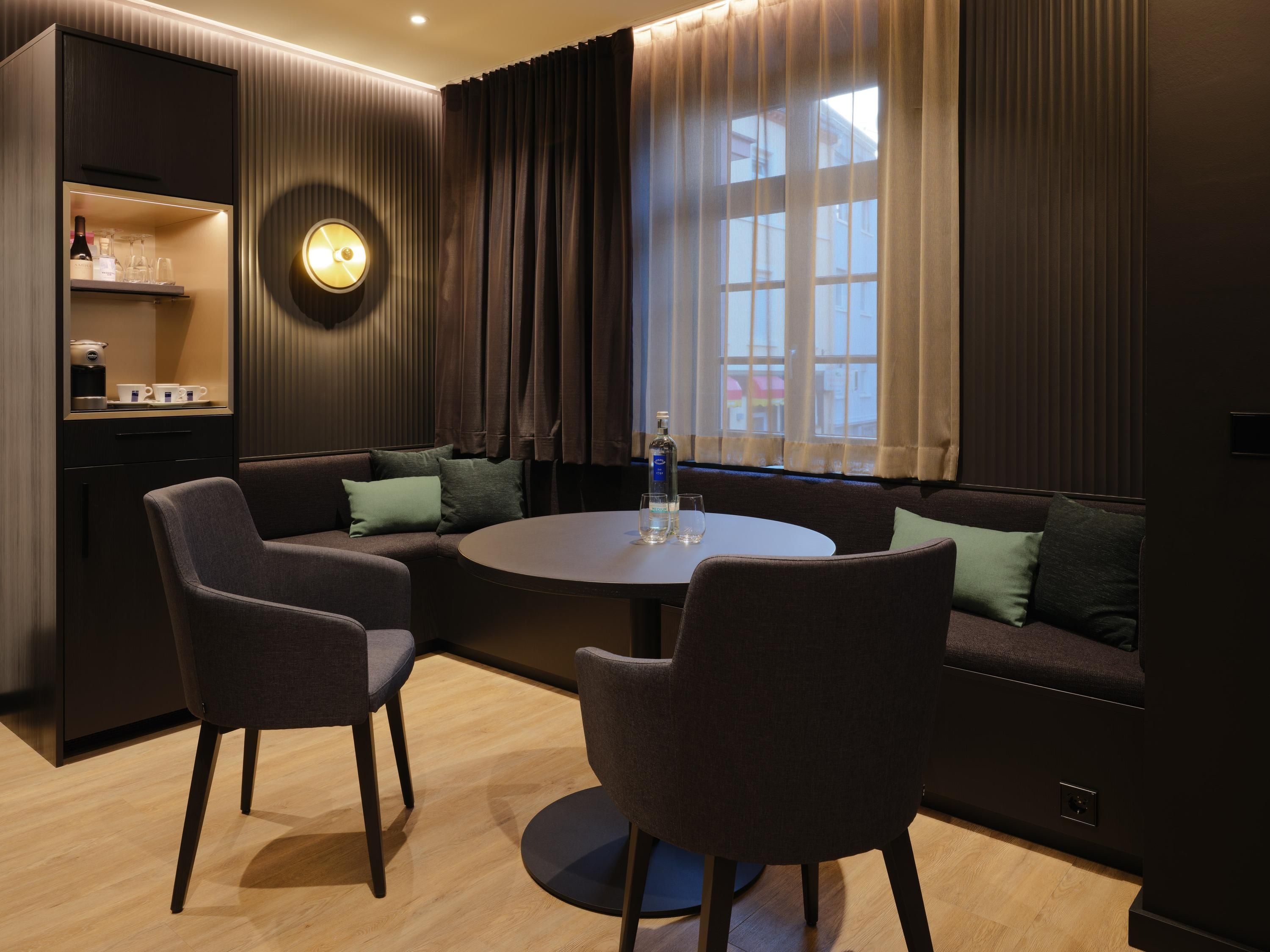 Room amenity