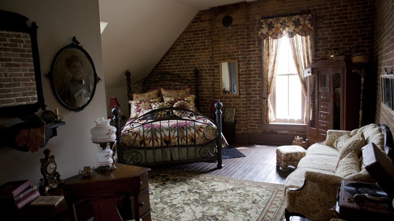 Main Street Bed & Breakfast