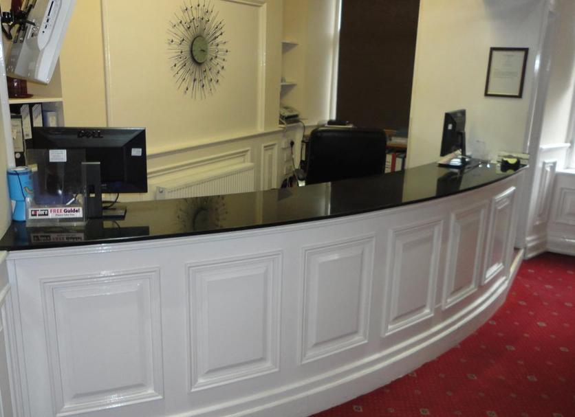 Front desk Photo