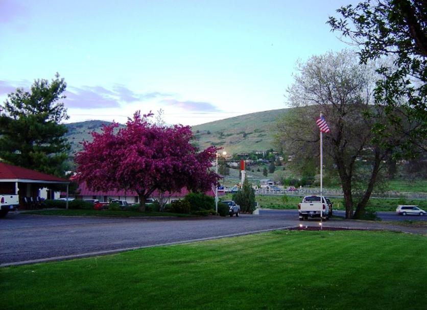 Outdoors view Photo