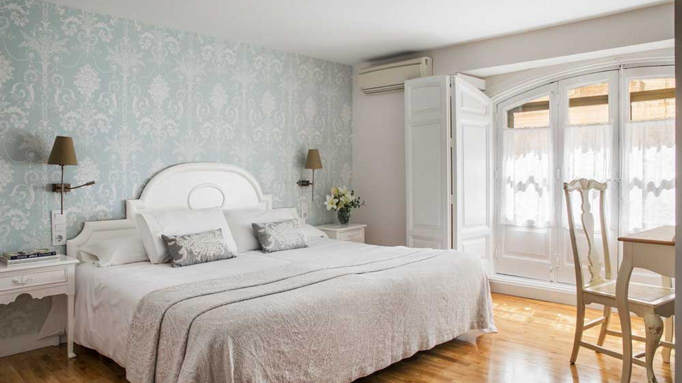 Hotel Infanta Isabel