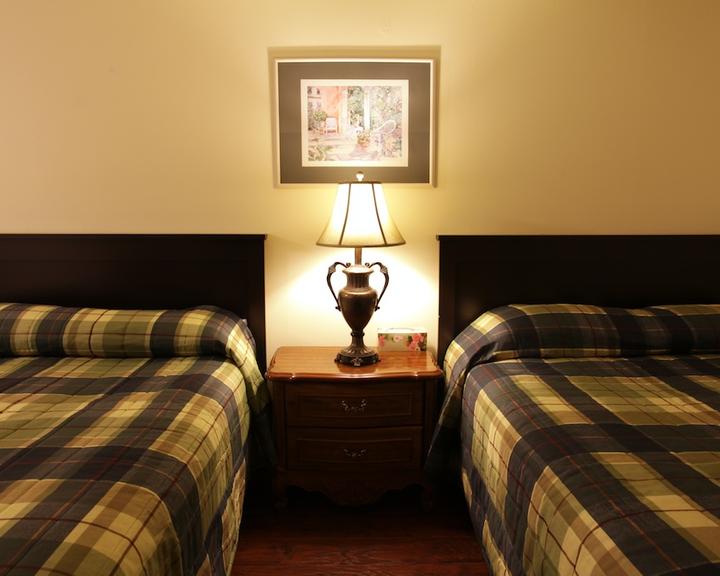 Cherry Tree Inn C 80 C 1 4 9 Victoria Hotel Deals Reviews Kayak