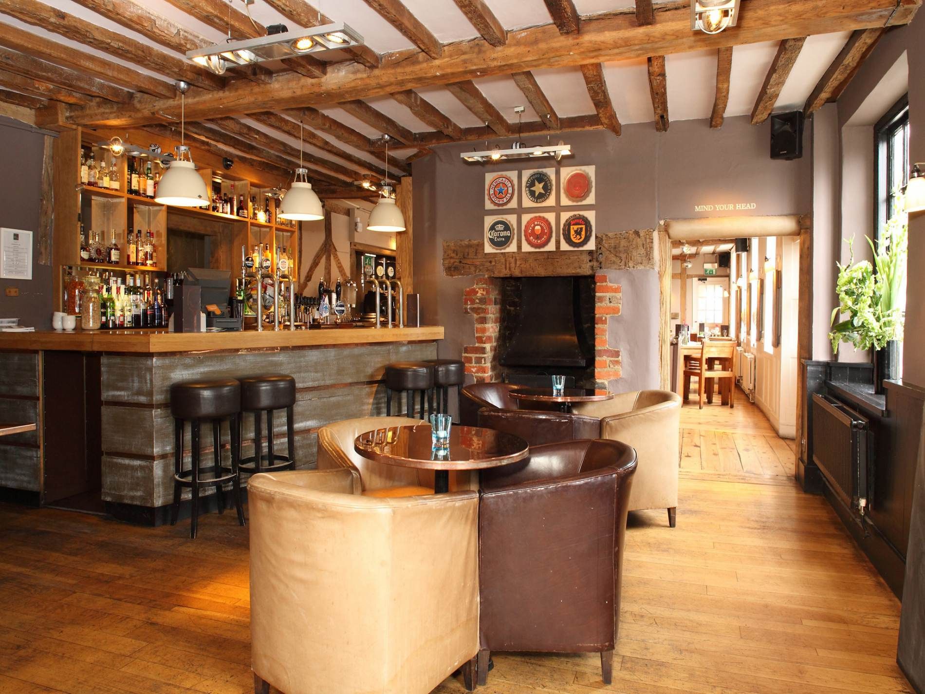 Bar